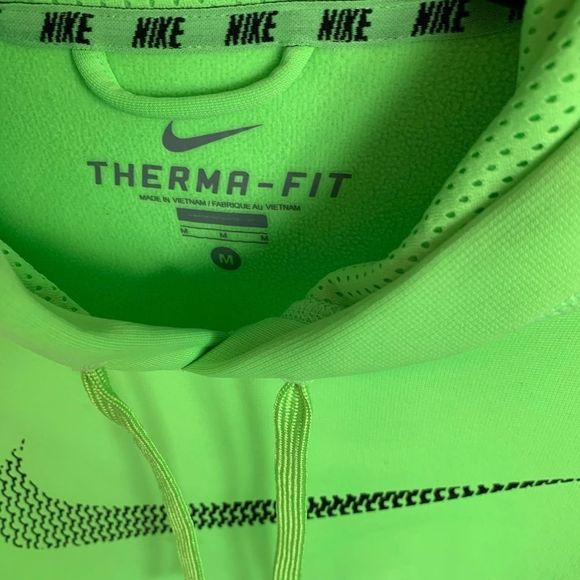Men’s Nike thermal fit hoodie size M Neon green - Picture 4 of 5